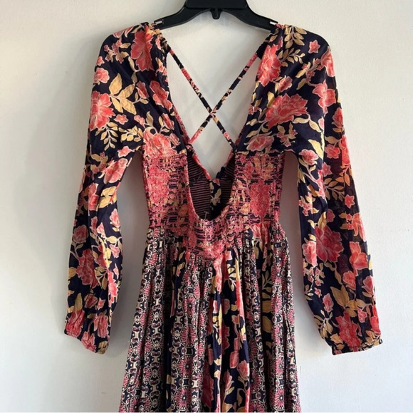 New! Free People a new way Smocked Open Back Maxi Dress Floral nwot 27164 - Picture 5 of 8